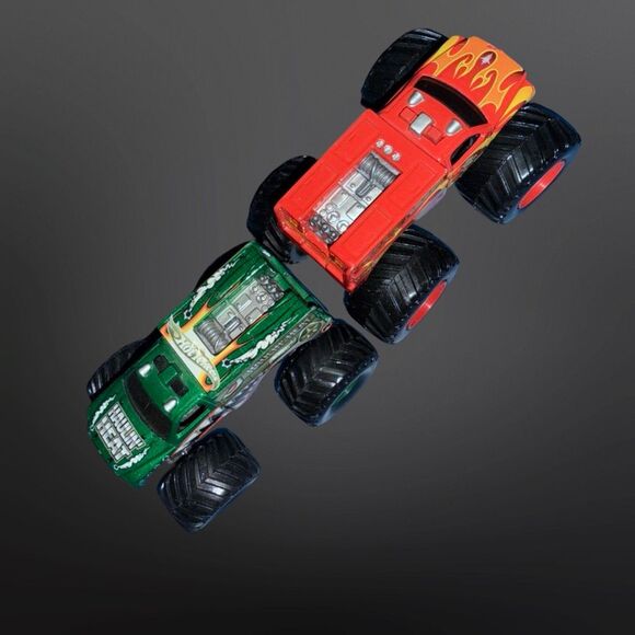 Y2K Hot Wheels Monster Jam Haulin Heat & Backdraft Die Cast  Monster Trucks 1:64 - Picture 4 of 9